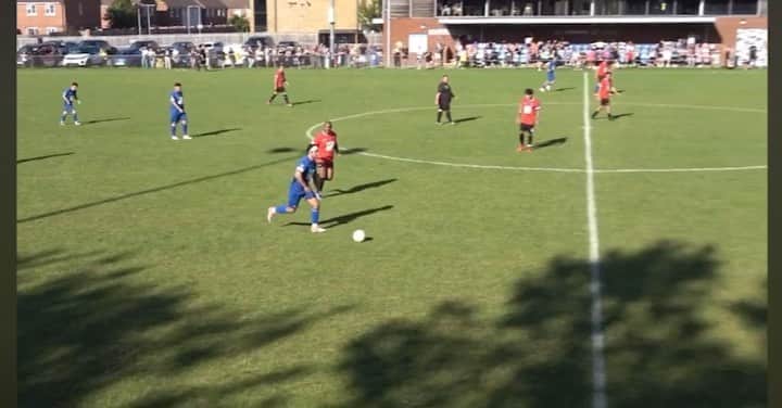 ダニエル・オズボーンのインスタグラム：「My big guy Teddy came on for the last few minutes in our charity football match & scored this goal 🔥💙 9 years old, come onto a pitch full of adults, opens his body up & scores a beauty ⚽️🔥 second clip is a lovely pass down the wing he did too 🙌🏼 creating memories with my boy like this just can’t be beaten, he was so happy! 💙」