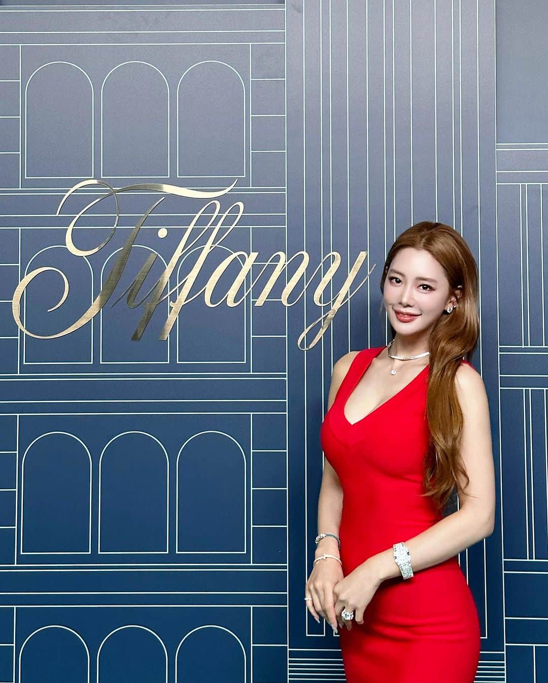 クララのインスタグラム：「A beautiful diamond studded evening celebrating the reopening of #thetiffanylandmark   Thank you for the invitation @tiffanyandco #AnthonyLedru #JeromeKerr」