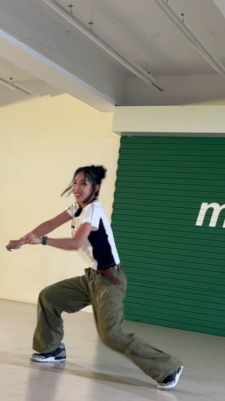 MINA MYOUNGのインスタグラム