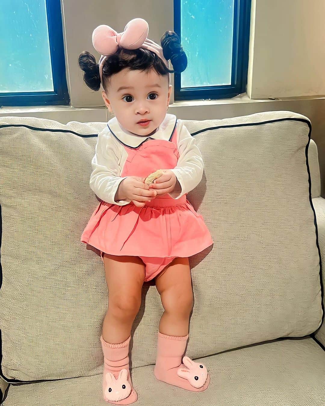 アユ・ティンティンのインスタグラム：「이거 내 인형이야 🎀🧸」