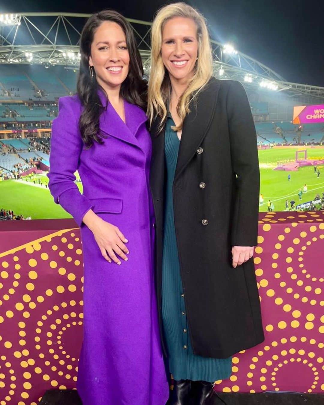 イリース・ケロンド・ナイトのインスタグラム：「After 3 days of straight sleep, I can finally make a post to say HOW GOOD WAS THAT. What an amazing journey for the whole nation. I had an absolute blast with the team at @7sportau, I hope we did the @fifawomensworldcup justice with our broadcast 🫡🏆. Congrats to Spain, that was footballing art 🇪🇸. Until next time …. 👋💚💛」