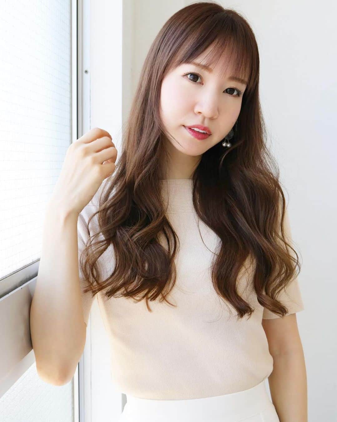 のインスタグラム：「インスタの投稿サボってました💦 沢山お写真あるので上げて行きます😊 窓際の自然光いい感じでした✨  #撮影会 #撮影会モデル #モデル募集 #story撮影会 #スタジオゼロストーリー #studio0story #押上スタジオ #スタジオ東京」