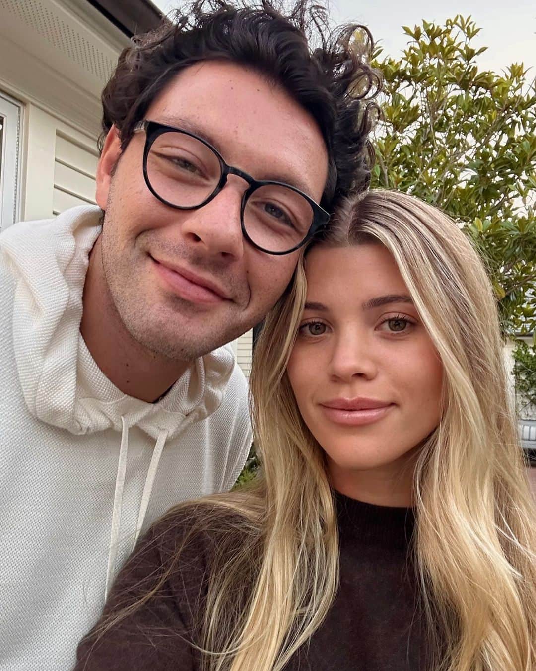 ソフィア・リッチーのインスタグラム：「🫶🏼」