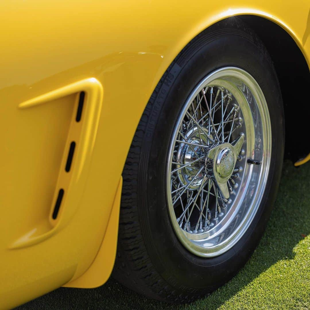 Ferrari USAさんのインスタグラム写真 - (Ferrari USAInstagram)「The #Ferrari250GTBerlinetta Passo Corto, presented in Paris in 1959, epitomized the ideal road racer. With just a few minor touches (colder spark plugs, racing tires, and a roll-bar), this Ferrari could take to any circuit and battle it out for a class win.⁣ ⁣ #Ferrari #FerrariClassiche #CasaFerrari #MontereyCarWeek」8月24日 4時16分 - ferrariusa