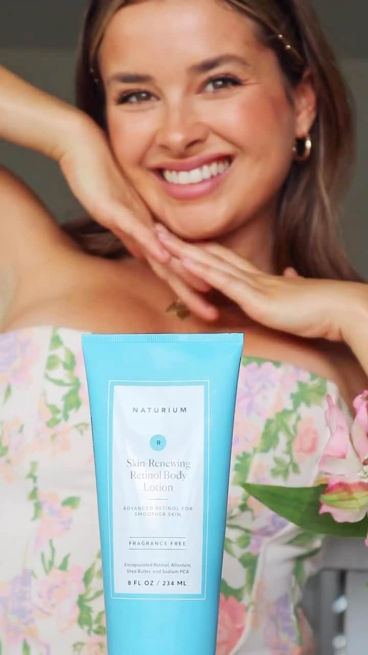 Target Styleのインスタグラム：「Because your body deserves the magic of retinol too. 🩵 @naturiumskin coming through with a *NEW* Skin-Renewing Retinol Body Lotion, made to improve texture, tone, and firmness.  Formulated with skin soothing allantoin to reduce redness and irritation. 💧」