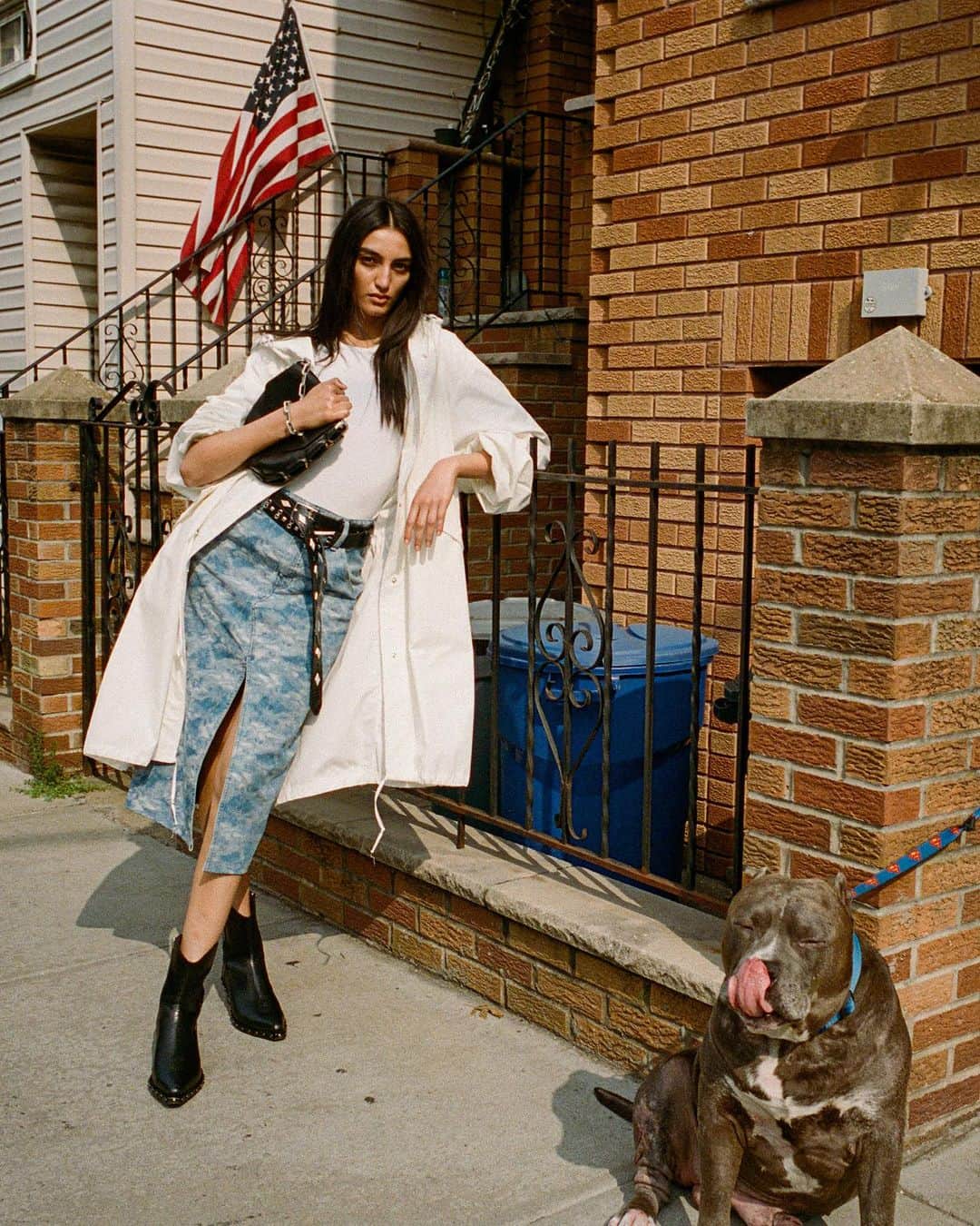 ラグ&ボーンのインスタグラム：「STREET SAVVY. Always ready, in the Decker Peached Cotton Parka and Sid Jacquard Skirt.   photographer DANIEL ARNOLD stylist MALINA GILCHRIST models TINKA CHARLETON-SMITH + MAGDALENO DELGADO + AVANTI NAGRATH + ELIOTT TIPP」