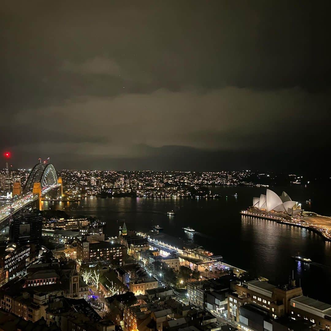 エミリー・バン エグモンドさんのインスタグラム写真 - (エミリー・バン エグモンドInstagram)「Last night in Aussie 😍」8月24日 7時19分 - emilyvanegmond10