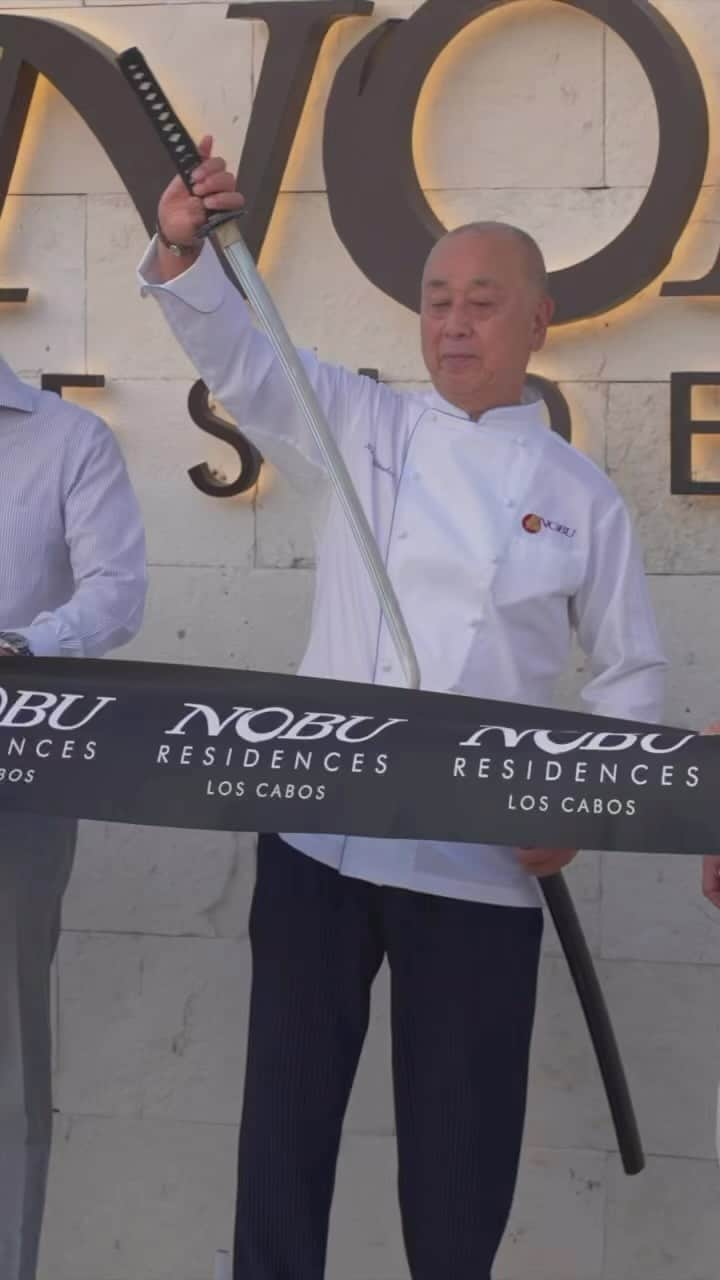 松久信幸のインスタグラム：「Residence opened in NOBU Los Cabos.  #openingceremony @nobuloscabos @nobuhotels @noburestaurants  @adriancanna」