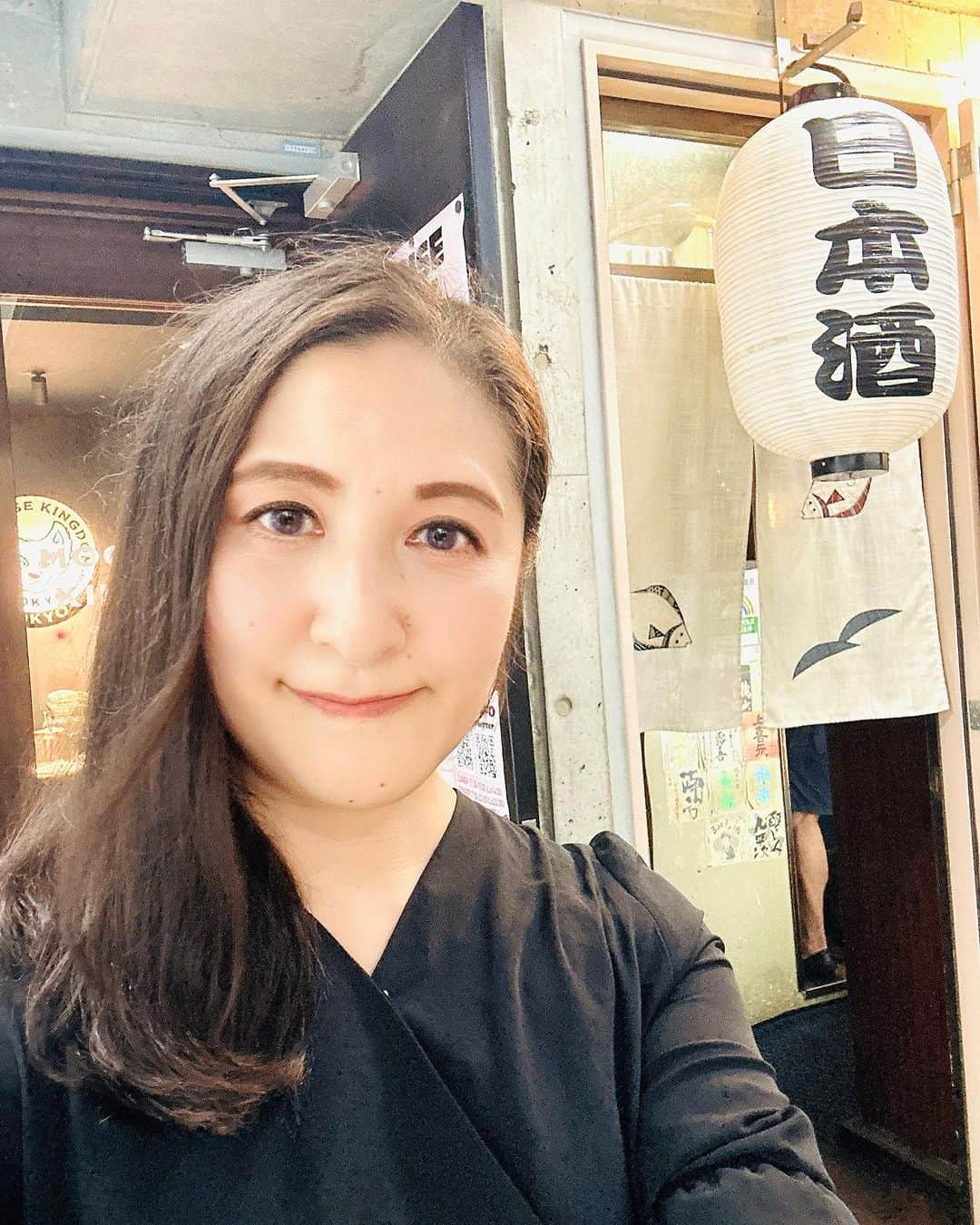 大越かず江さんのインスタグラム写真 - (大越かず江Instagram)「✨偶然✨  埼玉屋西六店🍽 偶然見つけたお店だったのに 味もボリュームも満点💯💮 ラッキーでした✌🏻 ̖́-  人生って 偶然が積み重なって 大きな何かを生んでる🌈😌✨🌈  日々の元気や幸せや笑顔( *´﹀` *)💕  ここは そんな日々の何かが 沢山詰まっている場所だと思いました💛🌻🥪🍋🍯🧀  私ってツイてる🤣✌️💨  皆さんの大好きな美味しいオススメのお店も教えてくださいね🙏🙏✨  ✨✨✨✨✨✨✨✨✨✨✨✨✨✨✨✨🍭  ✨ Coincidence ✨  Saitamaya Nishiroku store 🍽 Although it was a shop I found by chance, the taste and volume are perfect 💯💮 I was lucky✌🏻 ̖́-  In life, coincidences pile up and give birth to something big🌈😌✨🌈  Daily energy, happiness and smiles (*´﹀` *)💕  I thought that this place was filled with a lot of things from those days💛🌻🥪🍋🍯🧀  I'm lucky🤣✌️💨  Please let me know your favorite delicious recommended restaurants 🙏🙏✨  ✨✨✨✨✨✨✨✨✨✨✨✨✨✨✨✨🍭   #埼玉屋西六店  #カニクリームコロッケ  #唐揚げ  #美味しいもの好きな人と繋がりたい  #幸せな瞬間をもっと世界に #美  #生きる意味 #sexy #セクシー系 #ジム女子 #美肌ケア #写真好きな人と繋がりたい #女優好きな人と繋がりたい #美意識人と繋がりたい #幸福 #happy #東京 #tokyo #日本 #japan  #美魔女モデル #actress  #資格マニア  #スマイル #笑顔 #followforfollowback #ポートレート女子 #loveyou #仲間募集  #空が好きな人と繋がりたい」8月24日 9時05分 - bluemoonseasky