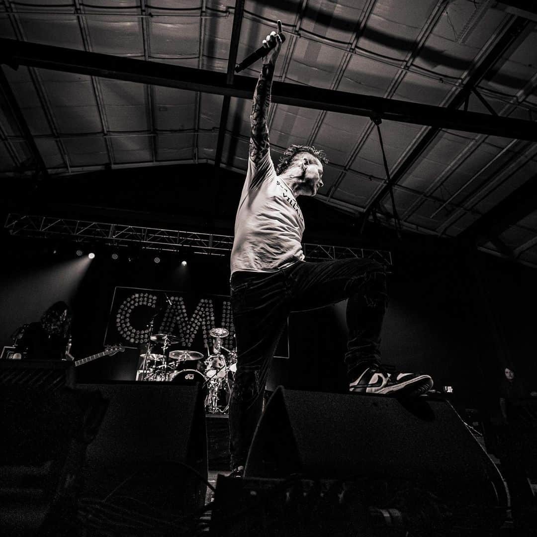 のインスタグラム：「Bringing the party to AUSTRALIA. Tickets for @goodthingsfestival 2023 are on-sale now at goodthingsfest.com/coreytaylor   1 December - Melbourne  2 December - Sydney  3 December - Brisbane」