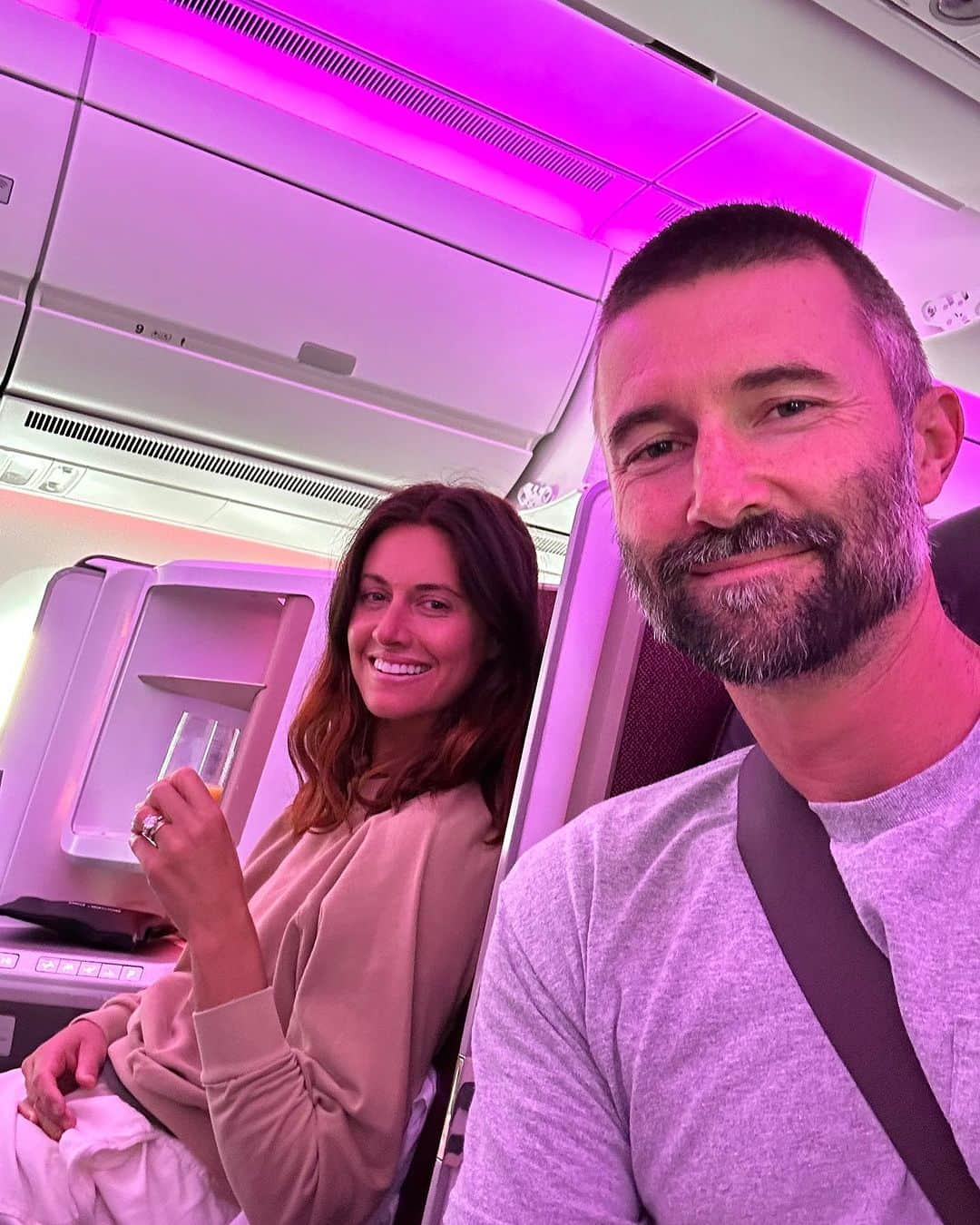 ブランドン・ジェンナーさんのインスタグラム写真 - (ブランドン・ジェンナーInstagram)「Mommy and daddy off on a little adventure 💕🥹」8月24日 9時34分 - brandonjenner