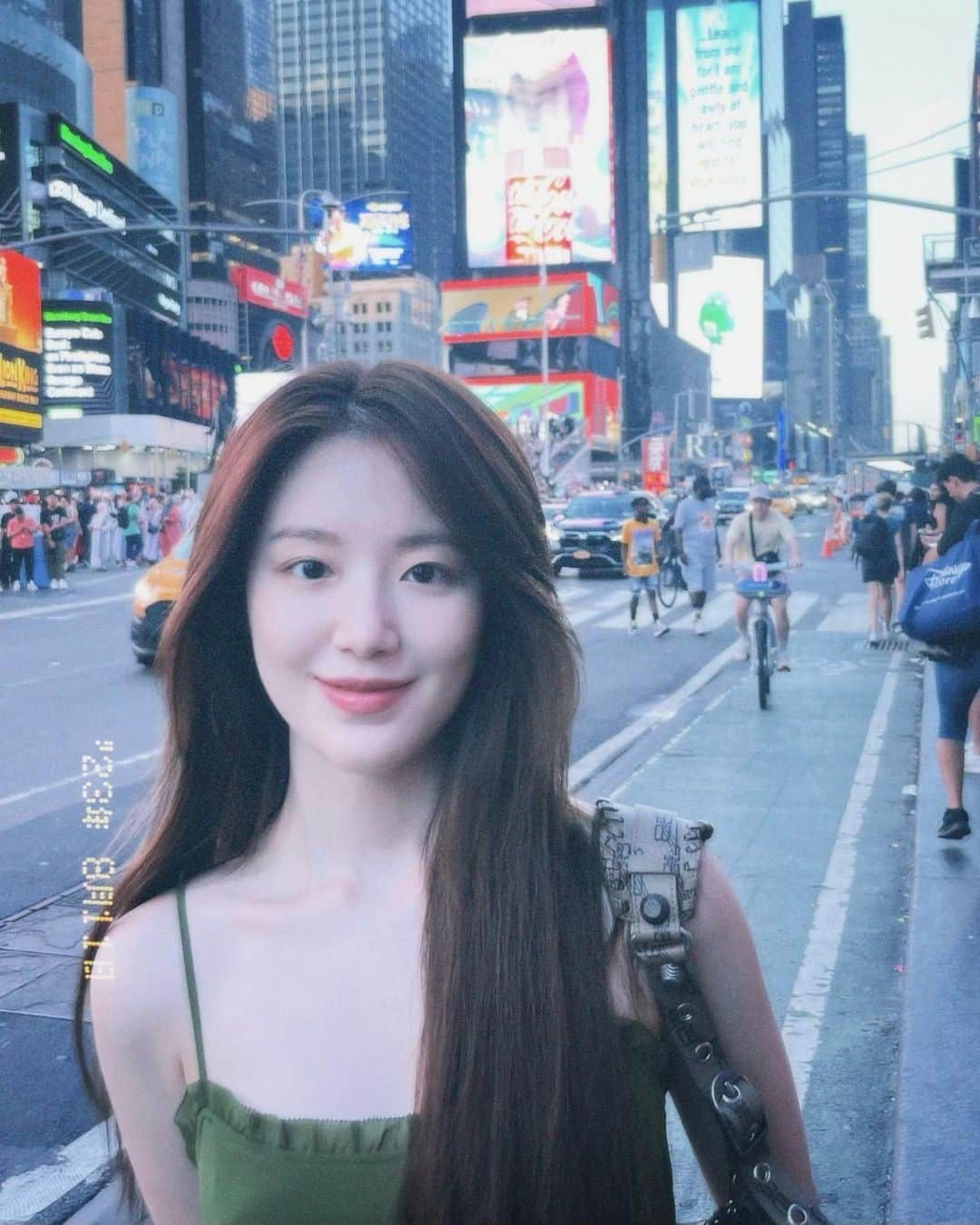 シュファのインスタグラム：「New York 📸」