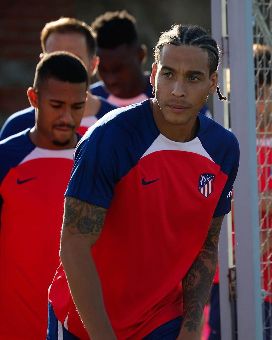 アクセル・ヴィツェルさんのインスタグラム写真 - (アクセル・ヴィツェルInstagram)「New look, same focus! Training mode: ON 🔥 @atleticodemadrid」8月24日 20時15分 - axelwitsel28