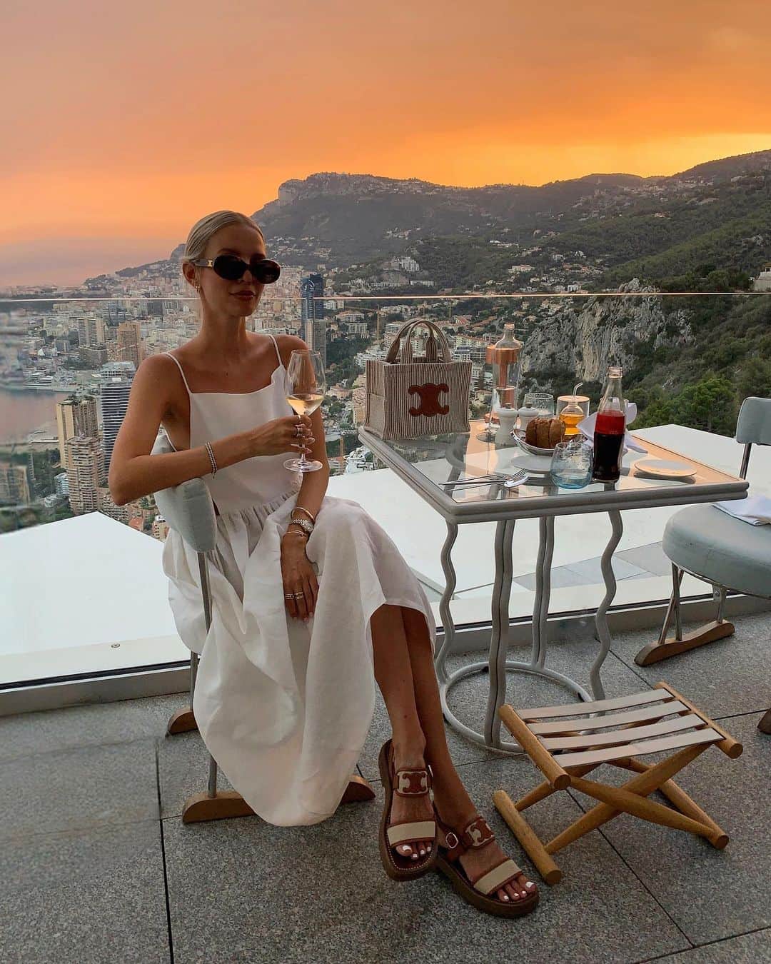 のインスタグラム：「Too dreamy not to share 🌅」