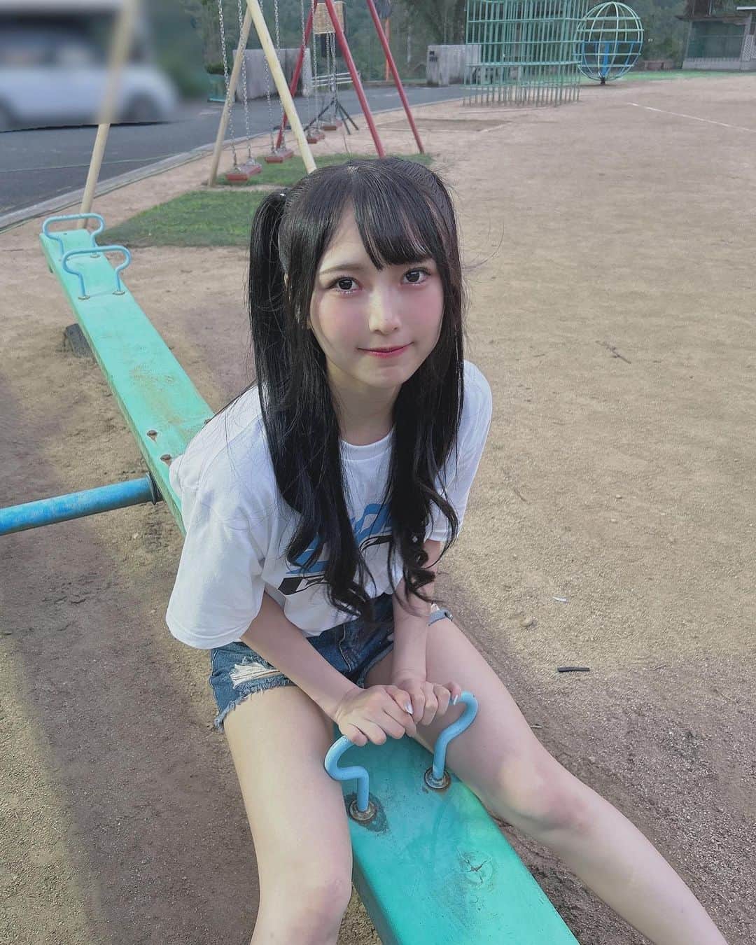 前田令子さんのインスタグラム写真 - (前田令子Instagram)「夏の思い出💧  #NMB48#アイドル#新YNN#キャンプ#学校#シーソー#ハーフツイン」8月24日 20時48分 - rrr_9_m