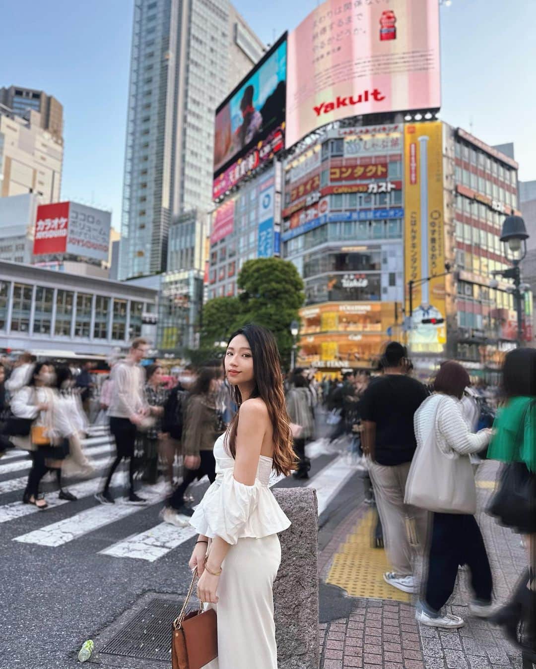 Moanna S.のインスタグラム：「where my heart is at right now🦋🤍🗼 #moannaxTokyo」