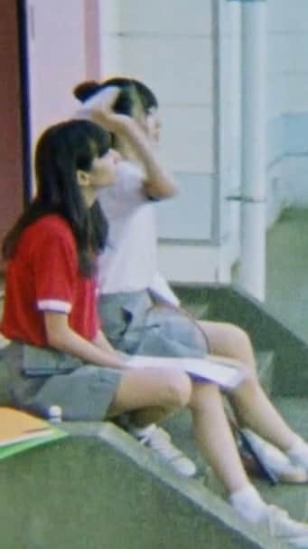 竹内アンナのインスタグラム：「ㅤㅤㅤㅤㅤㅤㅤㅤㅤㅤㅤㅤㅤ 「たぶん、きっと、ぜったい」Music Video  まだ分かんなくても大丈夫。 小さく咲いた夢が、 ゆっくりと育ちますように。  ありもしないおまじない 唱えたりしてみてね🎧 ㅤㅤㅤㅤㅤㅤㅤㅤㅤㅤㅤㅤㅤ ㅤㅤㅤㅤㅤㅤㅤㅤㅤㅤㅤㅤㅤ 出演してくださった武上さん、酒井さん とびきりキュートな笑顔をありがとうございました👼 ㅤㅤㅤㅤㅤㅤㅤㅤㅤㅤㅤㅤㅤ ㅤㅤㅤㅤㅤㅤㅤㅤㅤㅤㅤㅤㅤ #たぶんきっとぜったい」