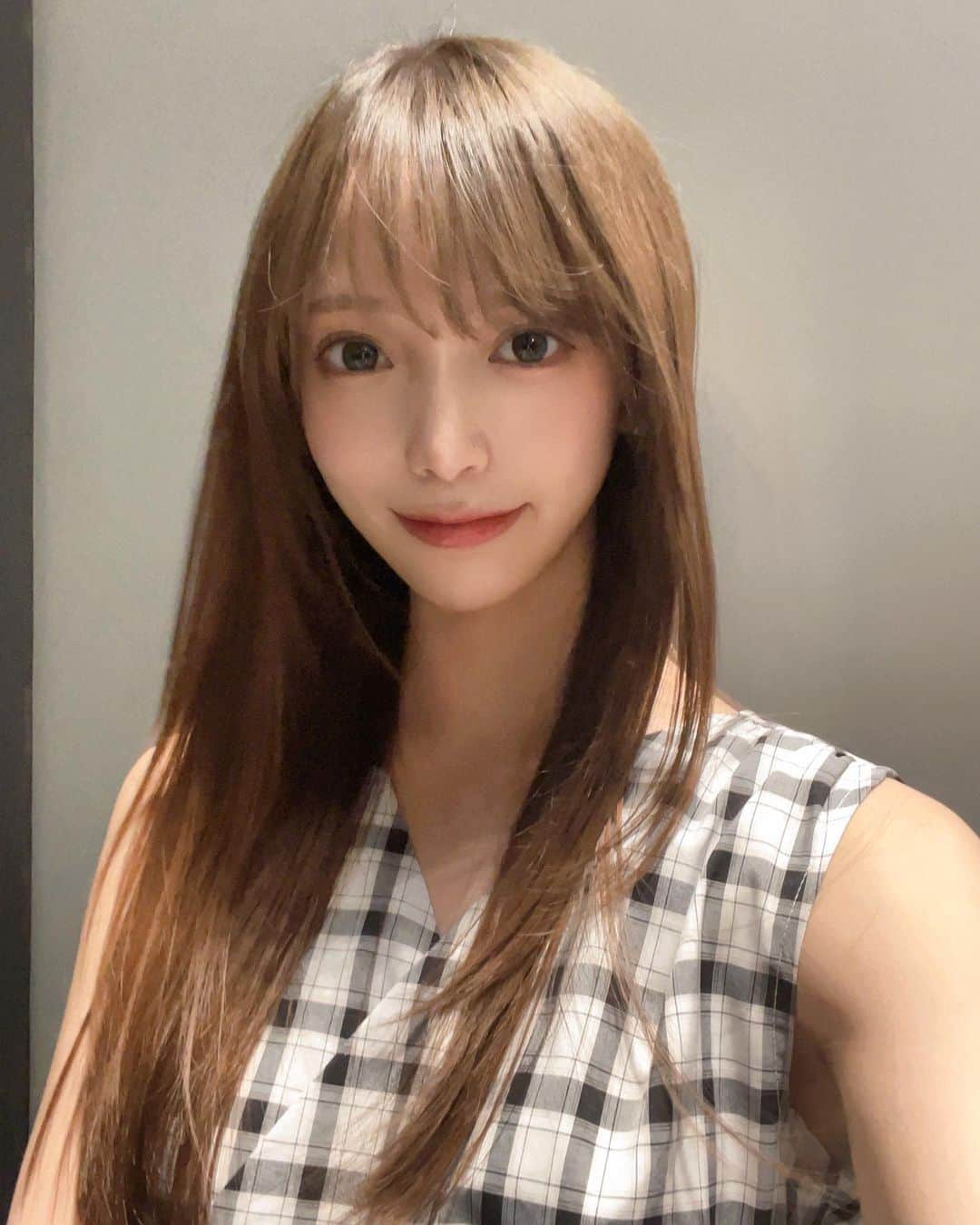 神谷樹里奈のインスタグラム：「かみのけ染めてもらいました🐈❣️」