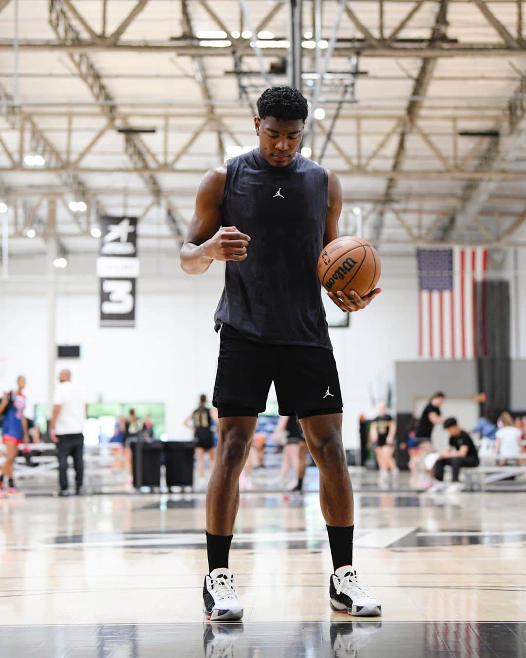 八村塁のインスタグラム：「…🏀」