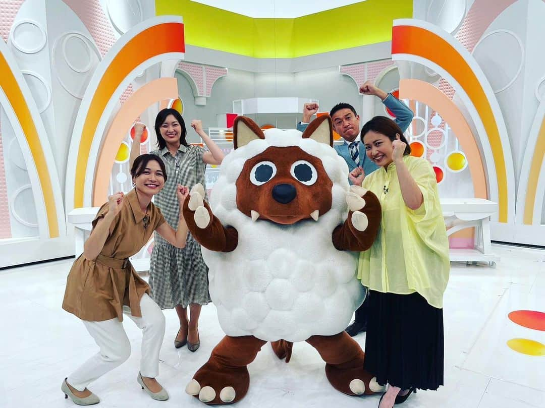 三輪記子のインスタグラム：「#メーロメロ #メーテレ #アップ #メーテレアップ  2023.8.23」