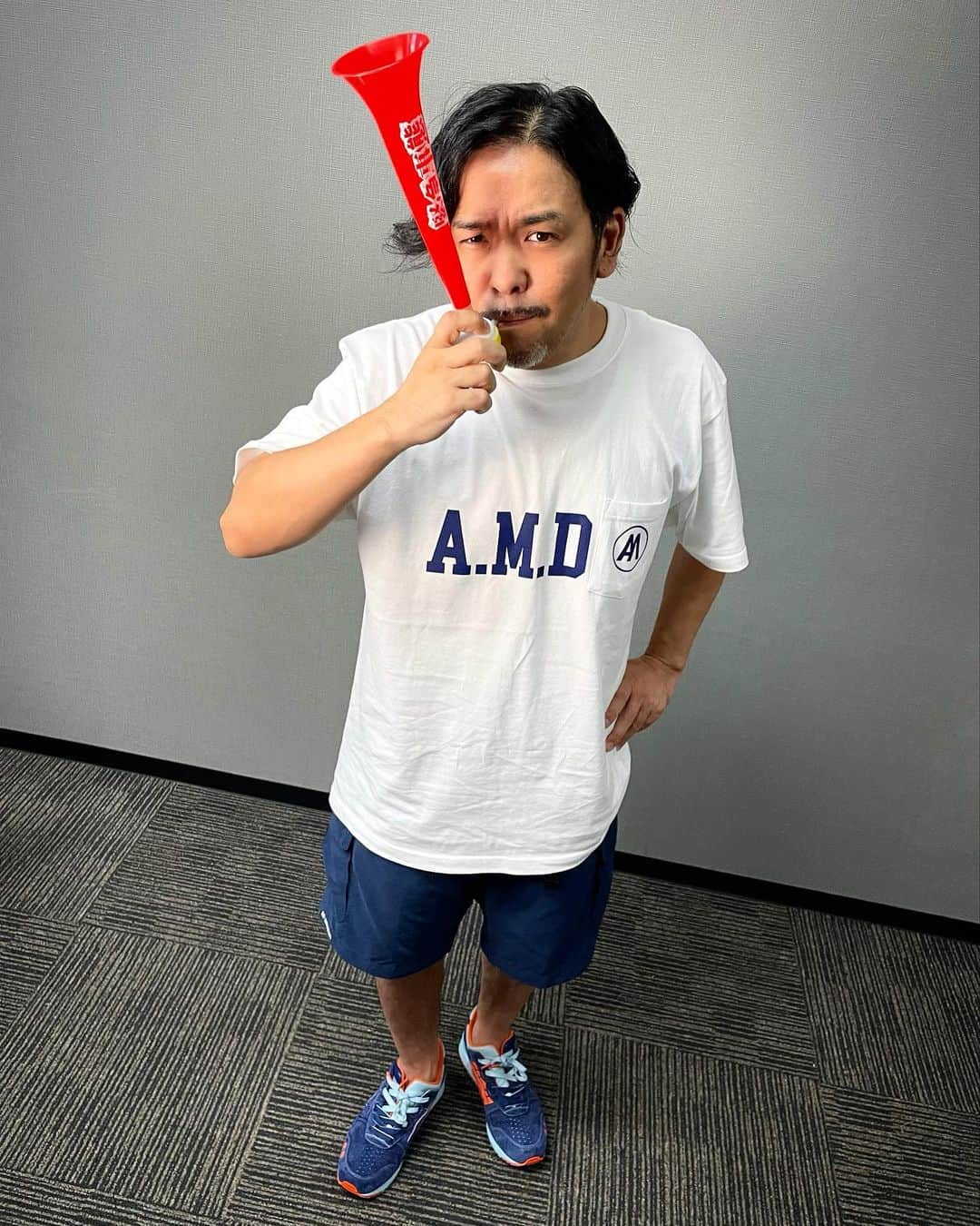 Juniorのインスタグラム：「緊急事態ブブゼラできた  #緊急事態2023」