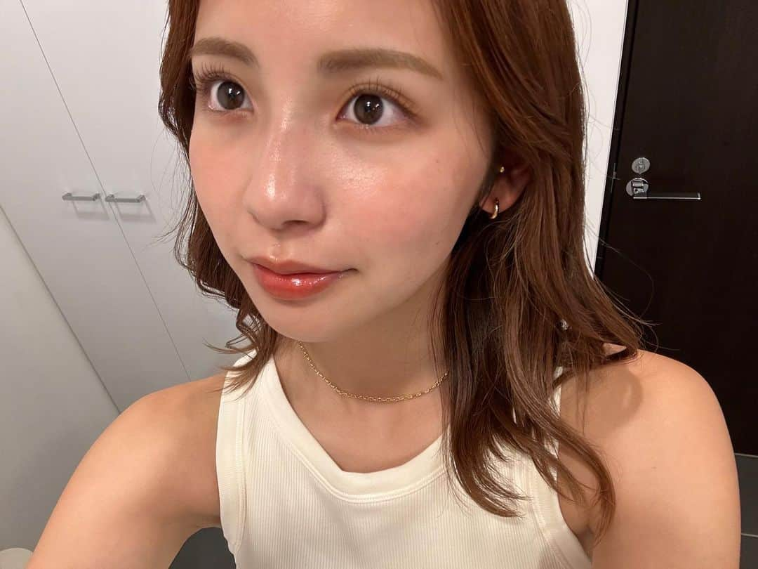 下山碧夢のインスタグラム：「今月もかりんちゃんにlashliftしてもらいました❤️ 日にち経ってもぱっちりまつ毛でさいこうなの〜🫶🏻」