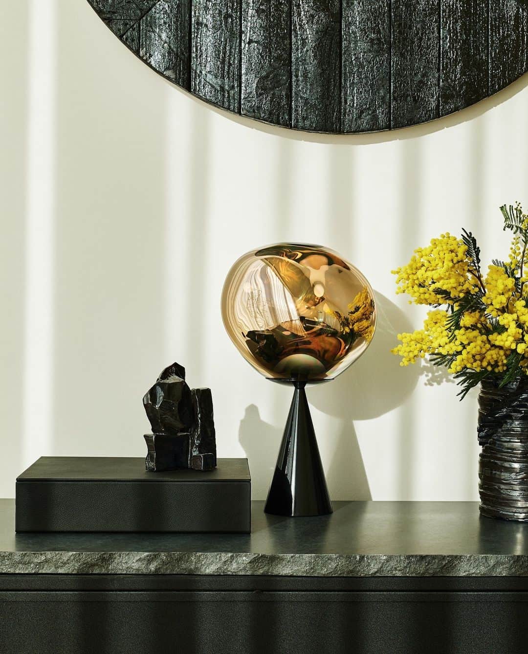 トム ディクソンのインスタグラム：「CONE is a brand new pedestal that can be mixed and matched with our different lamp shades, including MELT, creating a striking silhouette. ⁠ ⁠ Now available on tomdixon.net⁠ ⁠ 📷️: @petenavey at #OneParkDrive ⁠ ⁠ ⁠」