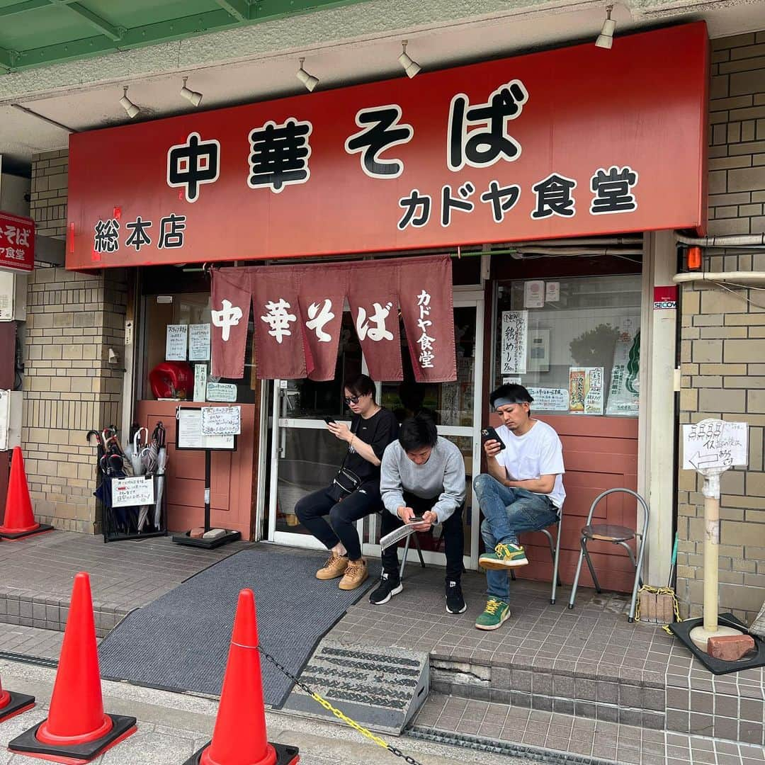 TIKAさんのインスタグラム写真 - (TIKAInstagram)「最近なんだかラーメンを食べるようになりました😊 全然詳しくないので、オススメのお店や詳しい人にくっついて連れて行ってもらってます😊  #清乃近鉄百貨店和歌山 #カドヤ食堂  #中華そばうらしま  #博多長浜ラーメンみよし」8月24日 16時23分 - tika_ikeda