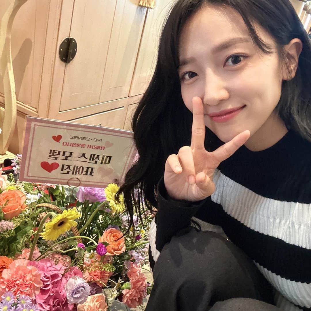 ピョ・イェジンさんのインスタグラム写真 - (ピョ・イェジンInstagram)「미센스 센스 못따라가지💕」8月24日 17時12分 - yjiinp