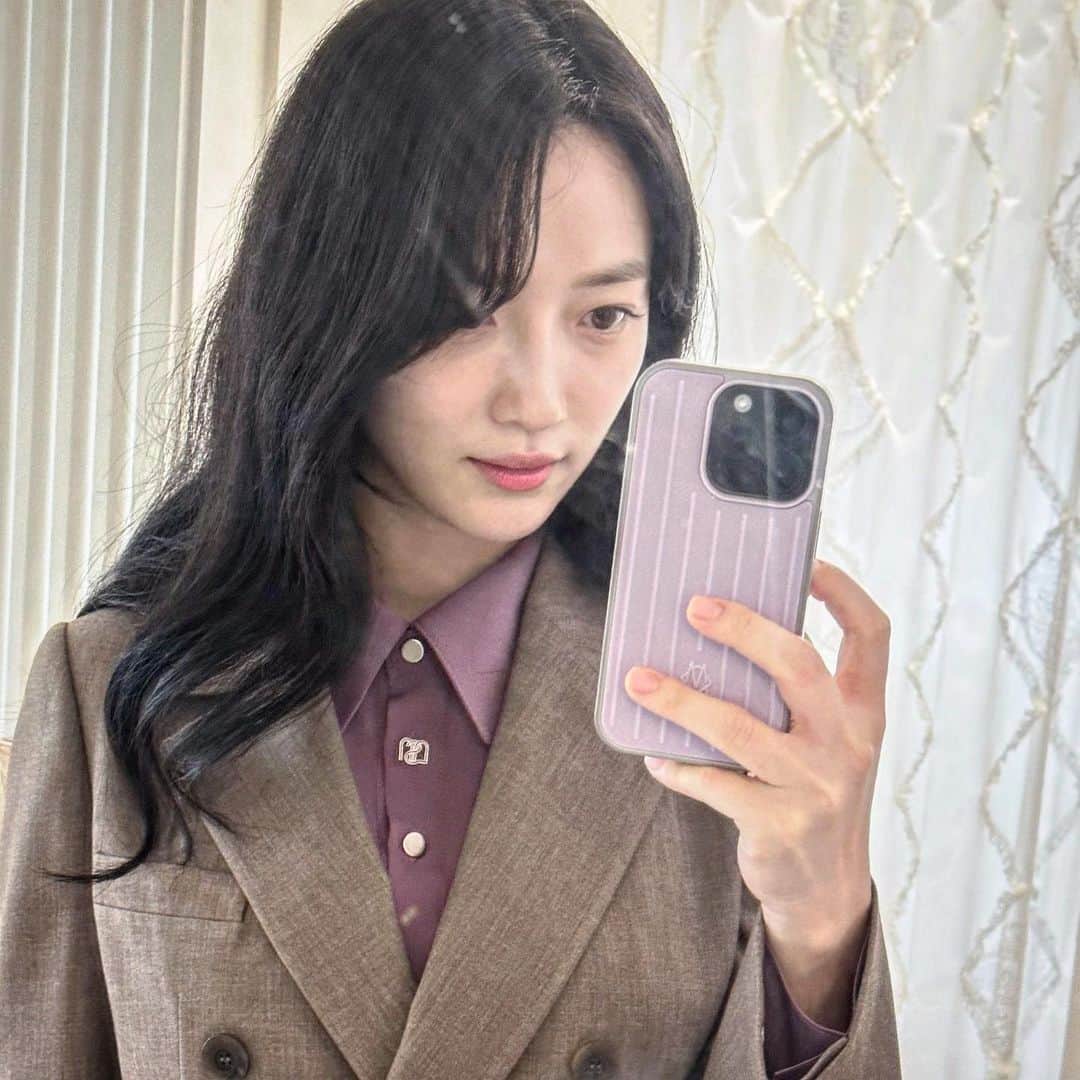 ピョ・イェジンさんのインスタグラム写真 - (ピョ・イェジンInstagram)「미센스 센스 못따라가지💕」8月24日 17時12分 - yjiinp