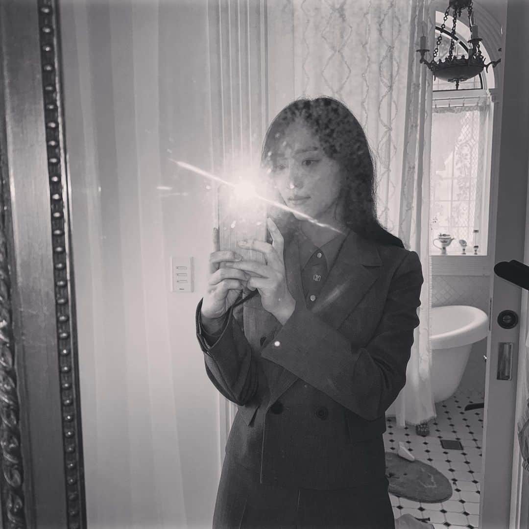 ピョ・イェジンさんのインスタグラム写真 - (ピョ・イェジンInstagram)「미센스 센스 못따라가지💕」8月24日 17時12分 - yjiinp