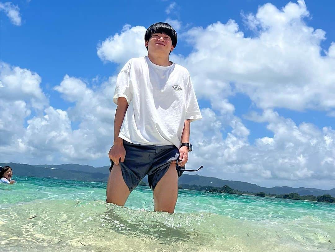 すしらーめん《りく》さんのインスタグラム写真 - (すしらーめん《りく》Instagram)「海！！！！ #海 #夏 #写真」8月24日 17時29分 - sushi_riku