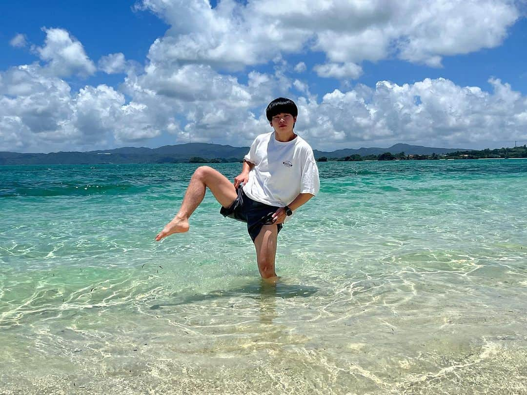 すしらーめん《りく》さんのインスタグラム写真 - (すしらーめん《りく》Instagram)「海！！！！ #海 #夏 #写真」8月24日 17時29分 - sushi_riku