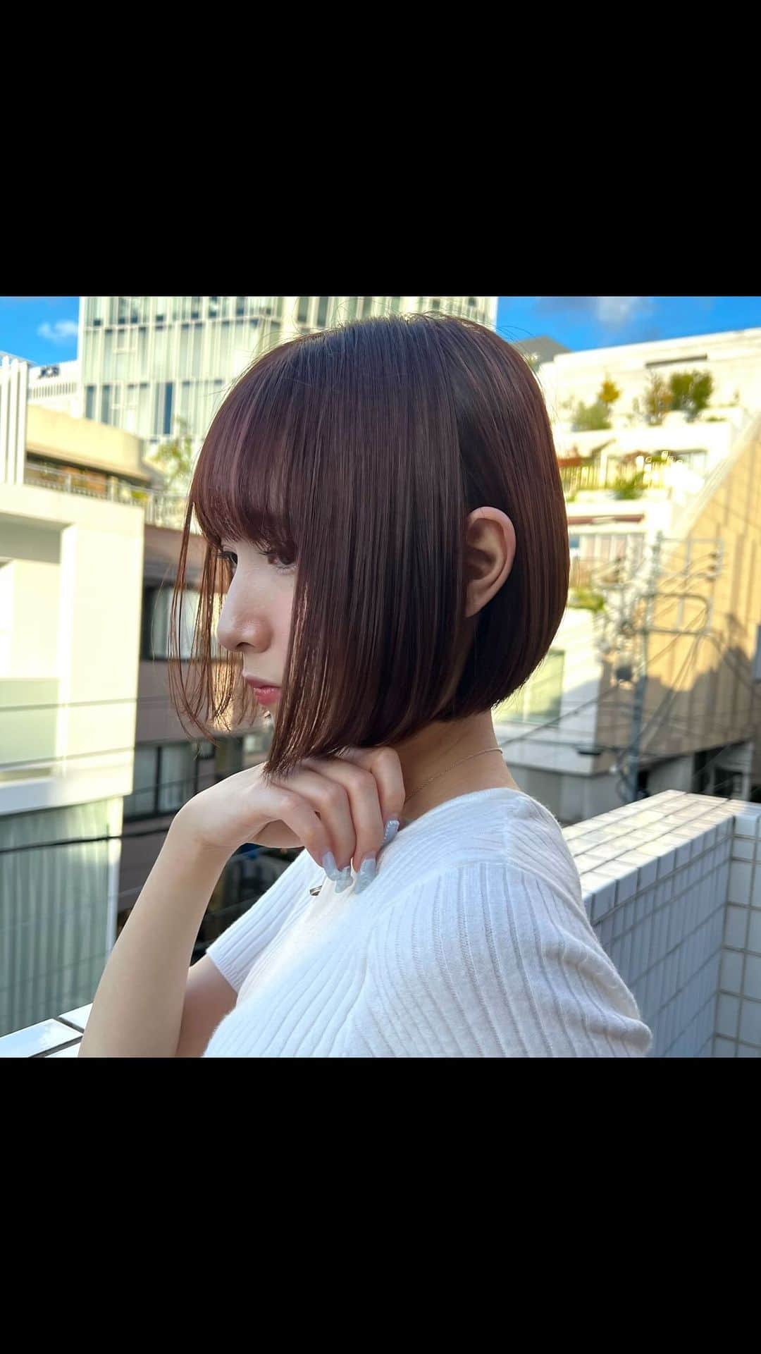 NOBU/渋谷店のインスタグラム：「#ミニボブ  cut  . . NOBU SCISSORS発売中 @toginon_scissors #nobuscissors  #nobuセニング  . . #cut #美容室 #ヘアスタイル #ハサミ #カット #ヘアアレンジ #前髪  #hair #外国人風 #イメチェン #トレンド #美容師 #髮型 #髮型師 #剪髮 #中長髮#ตัดผม#ผม#헤어 #컷#hair #haircut」