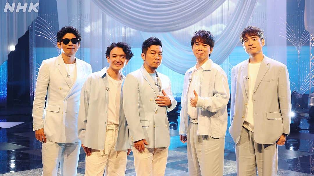 黒沢薫のインスタグラム：「今夜22:00から。ゴスペラーズは2曲歌いました。観てね。#NHK #THECOVERS #UA #亀梨和也 #summertune #please #watch #tvprogram #instagood #lovelife」