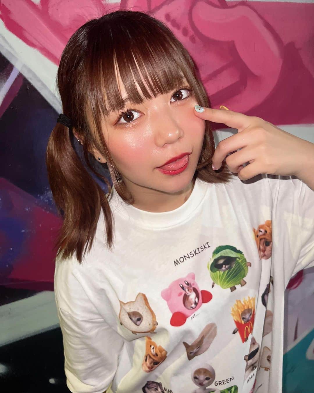 桜田アンナさんのインスタグラム写真 - (桜田アンナInstagram)「台湾でのあたち🇹🇼  Tシャツ一目惚れ、🧡」8月24日 18時55分 - iamannakawaii