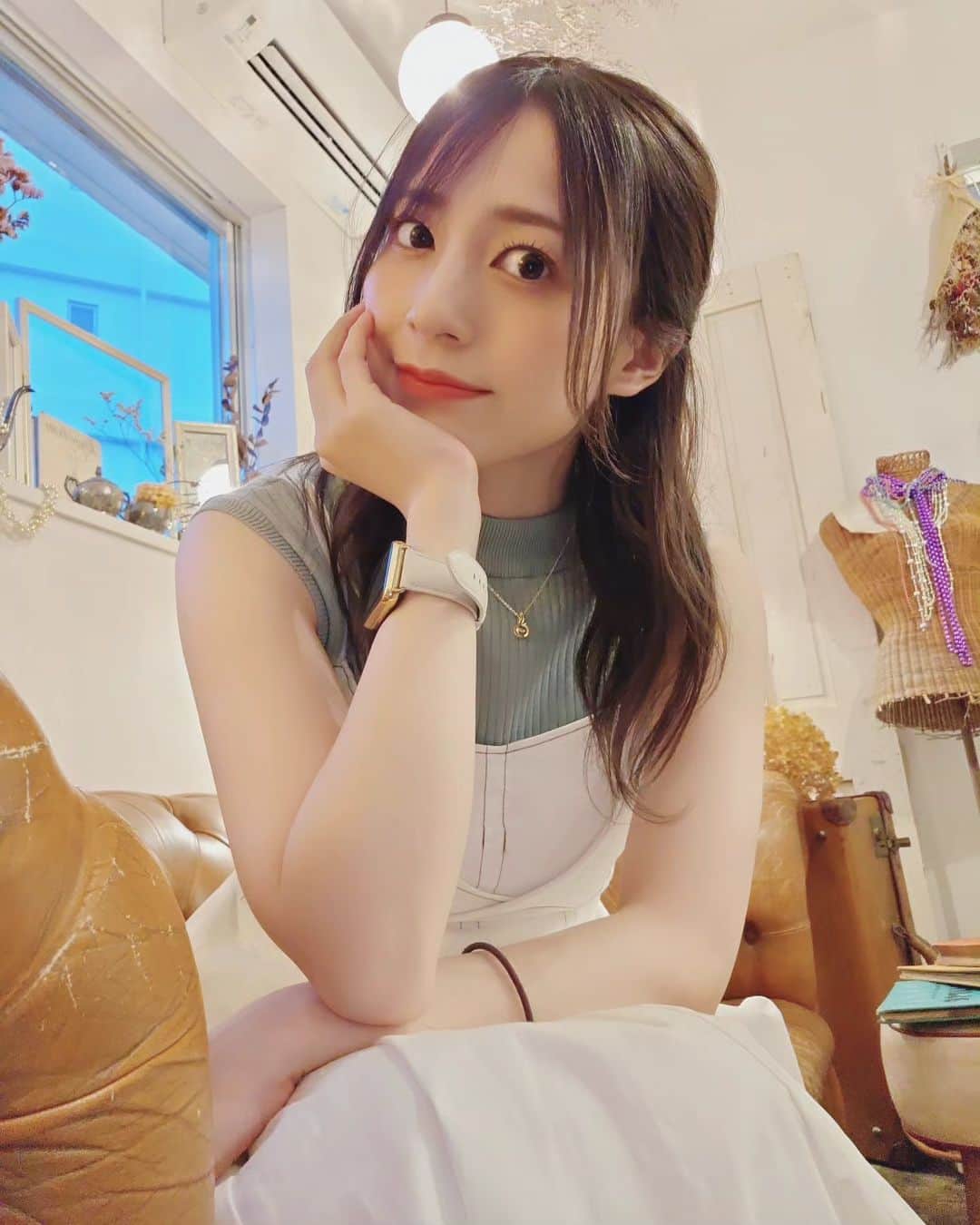 佐々木優佳里のインスタグラム：「💙  珍しい角度で撮ってみた！」