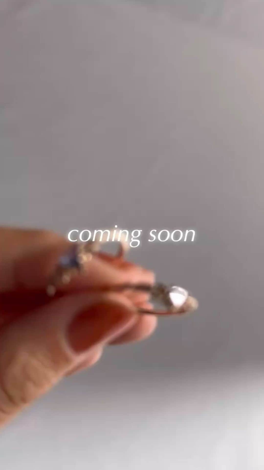 のインスタグラム：「【coming soon…】  #nojess #accessories #jewelry #ring #piercedearrings #necklace #earcuff #ノジェス #アクセサリー #ジュエリー #リング #ピアス #ネックレス #イヤーカフ #マイノジェス #ギフト #プレゼント #ご褒美ジュエリー」