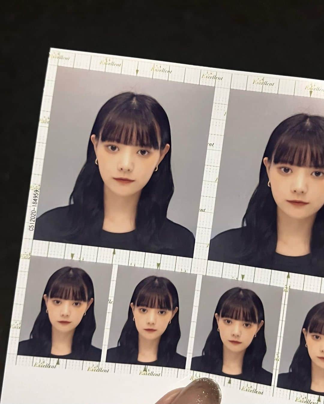 木村なつみのインスタグラム：「木村6体🙍🏻‍♀️🙍🏻‍♀️🙍🏻‍♀️🙍🏻‍♀️🙍🏻‍♀️💆🏻‍♀️ 助手席専門人間免許更新 持ち込みできるかは知らん #証明写真」