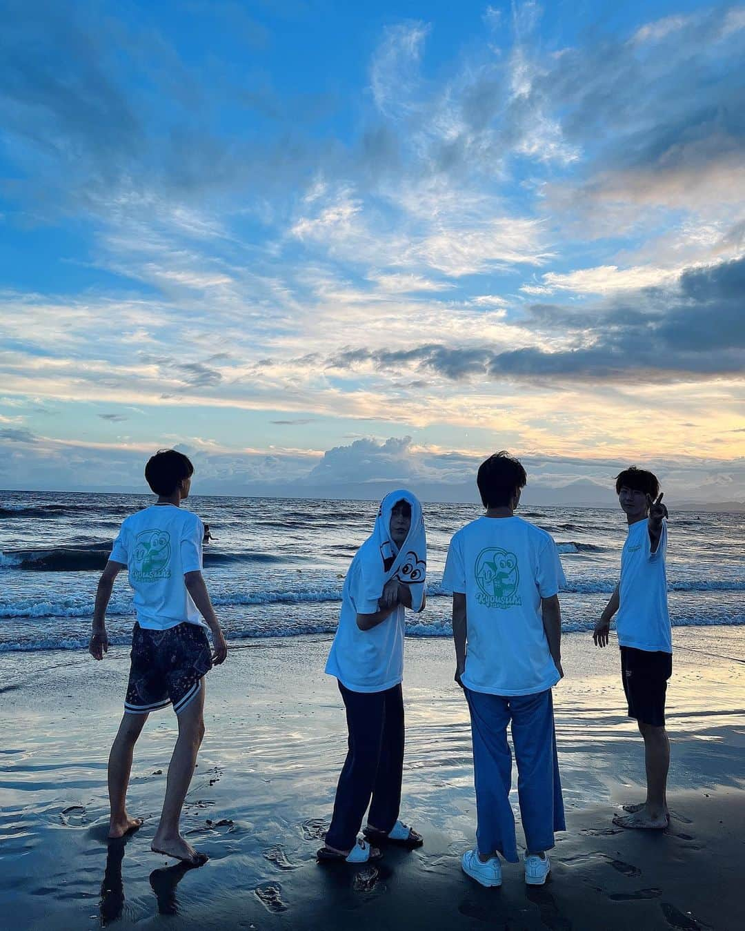 久保田燦さんのインスタグラム写真 - (久保田燦Instagram)「海の家イベント2日間ありがとうございました‎🫶🏻️ またね✌️  #今日好き #crhug  #江ノ島」8月24日 19時59分 - ku_sanza08