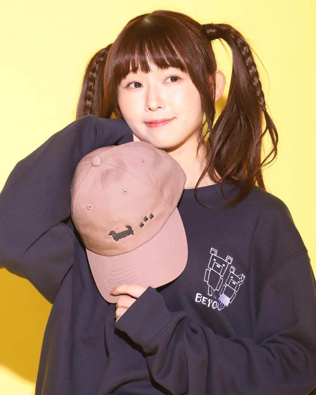 熊沢世莉奈さんのインスタグラム写真 - (熊沢世莉奈Instagram)「⁡ 熊沢世莉奈×LIVERTINE AGE コラボ商品 ⁡ キャップ:S.MAUVE ⁡ 🌟完全受注生産！ ⁡ 🌟8/25(金)23:59まで受付中！  #livertineage #熊沢世莉奈 #コラボ商品」8月24日 22時08分 - kuma_0417