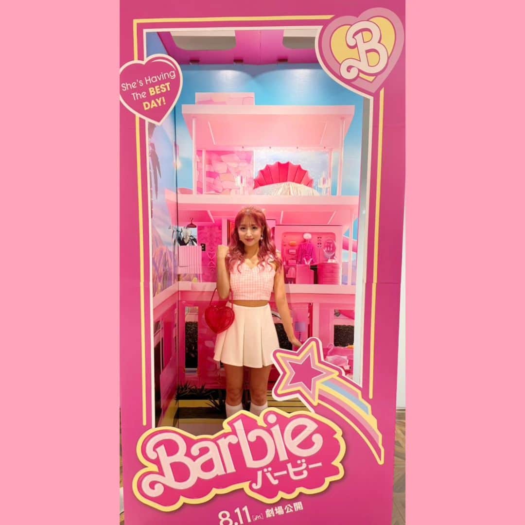 黛実希さんのインスタグラム写真 - (黛実希Instagram)「Hi Barbie🎀🩷💞👗👠💄💗  感想書きたいけどまだ観てない人もいるだろうから少しだけ…💕 子供の頃からずっと大好きなピンクとBarbie人形の世界にこの映画のおかげで入れて幸せ🌈💓  ずーーーっとピンク大好き🩷 Barbie Landに住みたい‥🥞🩷  #Barbie#barbiegirl#barbiedoll#barbiestyle#barbiemovies#barbiemovie#barbiefashion#barbiegram#バービー#バービー映画#バービー人形#바비#바비인형」8月24日 23時25分 - candymiiiki
