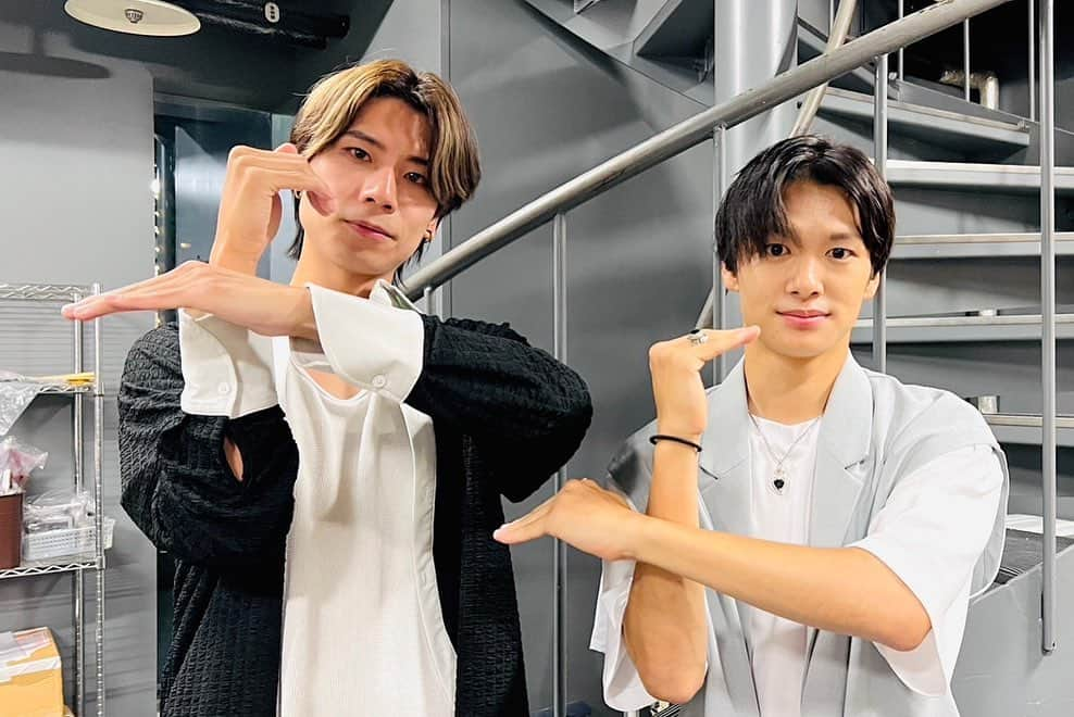 BOYS AND MENさんのインスタグラム写真 - (BOYS AND MENInstagram)「BM THEATER にて！ #吉原雅斗×#松岡拳紀介「falsetto 〜vol.1〜」   またの開催をお楽しみに🤣  #BOYSANDMEN #ボイメン  #bmtheater」8月24日 23時39分 - boysandmen_official