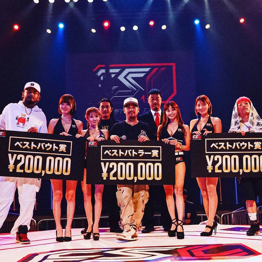 ACE（エイス）のインスタグラム：「#FSL  #MCBATTLE  @fsl_japan_official  @yanatake  @djtykoh  @power_wave_new  @chicocarlito1993  @zeebra_the_daddy   @h_rea_0503  @nyairin_18  @ikechan0920  @_8_miyu   #photobykk」