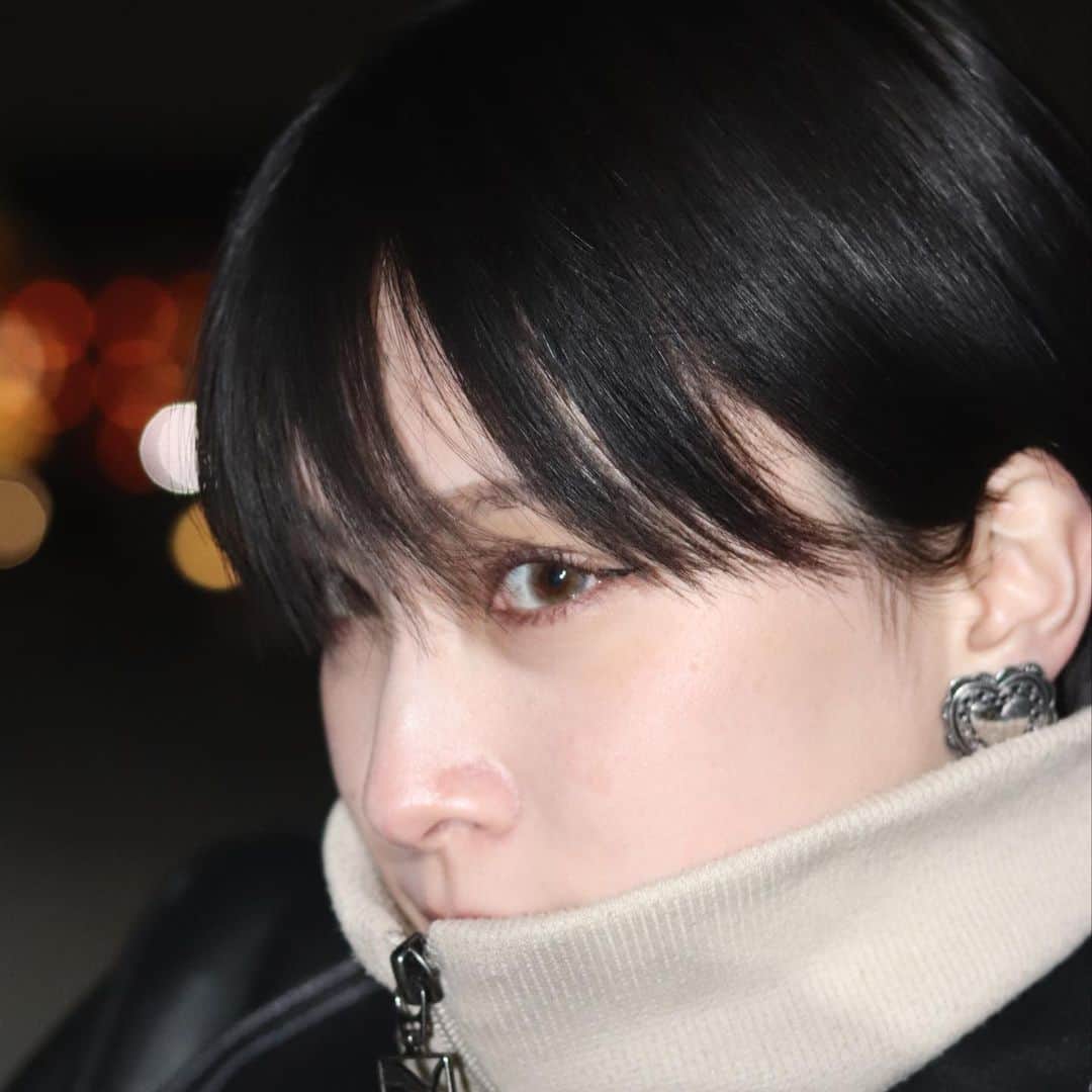坂本澪香のインスタグラム：「早く冬来ないかなあ」