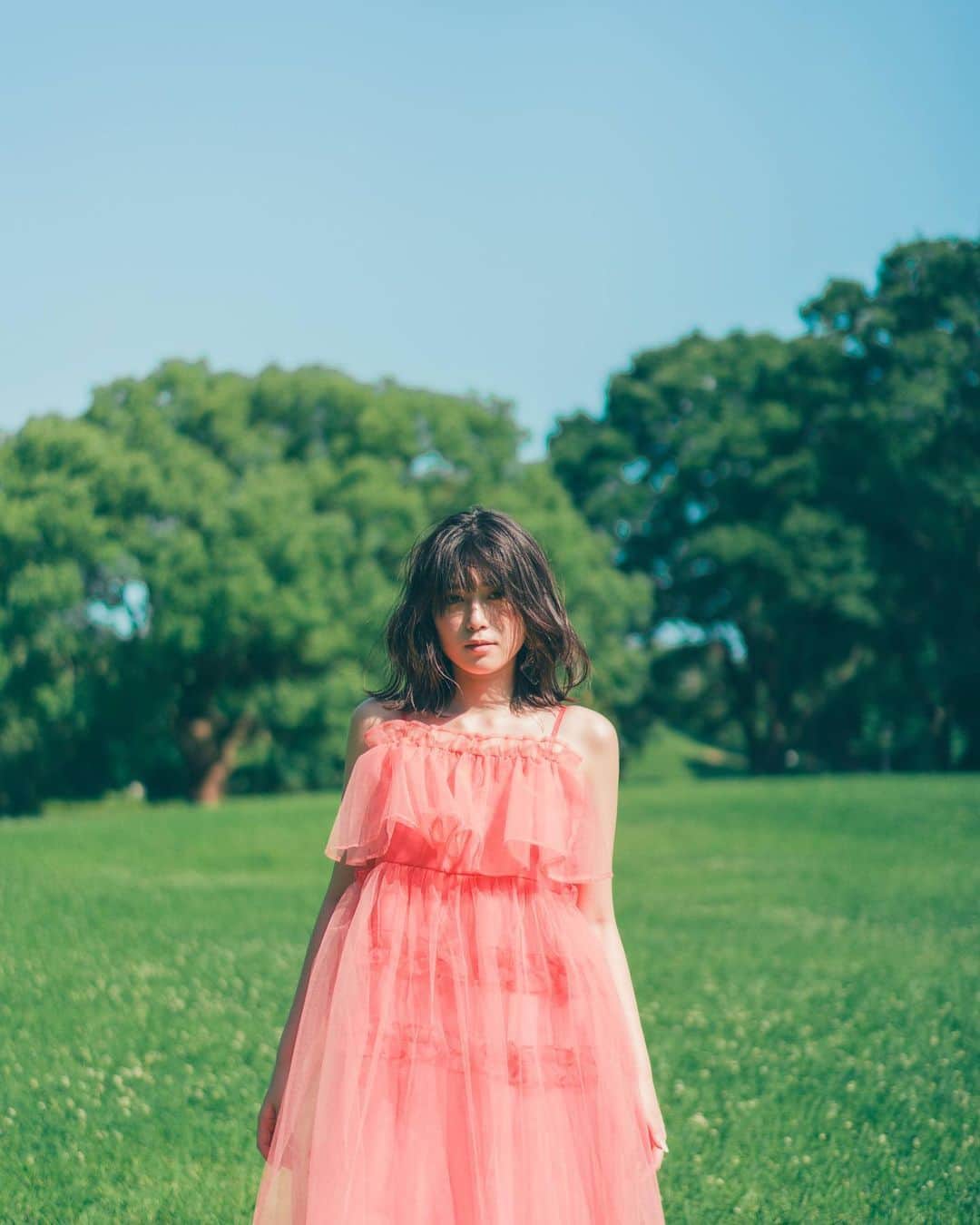北向珠夕のインスタグラム：「＊＊＊＊＊＊＊＊＊＊＊＊＊＊＊＊＊＊＊  photo @_atsukodesu  hair &make @eiraku_yuina  styling @mari_rin__24」