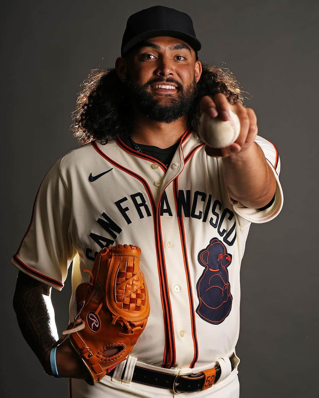 サンフランシスコ・ジャイアンツさんのインスタグラム写真 - (サンフランシスコ・ジャイアンツInstagram)「In celebration of African American Heritage Day on Saturday at @oraclepark, the #SFGiants will wear San Francisco Sea Lions jerseys on the field.」8月25日 2時04分 - sfgiants