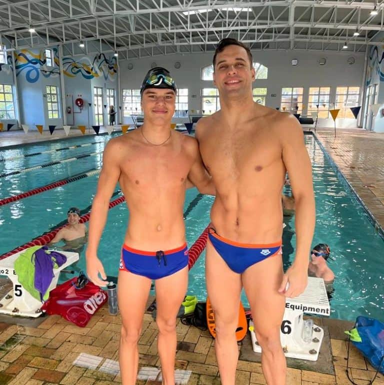 チャド・ルクロさんのインスタグラム写真 - (チャド・ルクロInstagram)「We had a great time in South Africa so far 🇿🇦」8月25日 3時48分 - chadleclos92