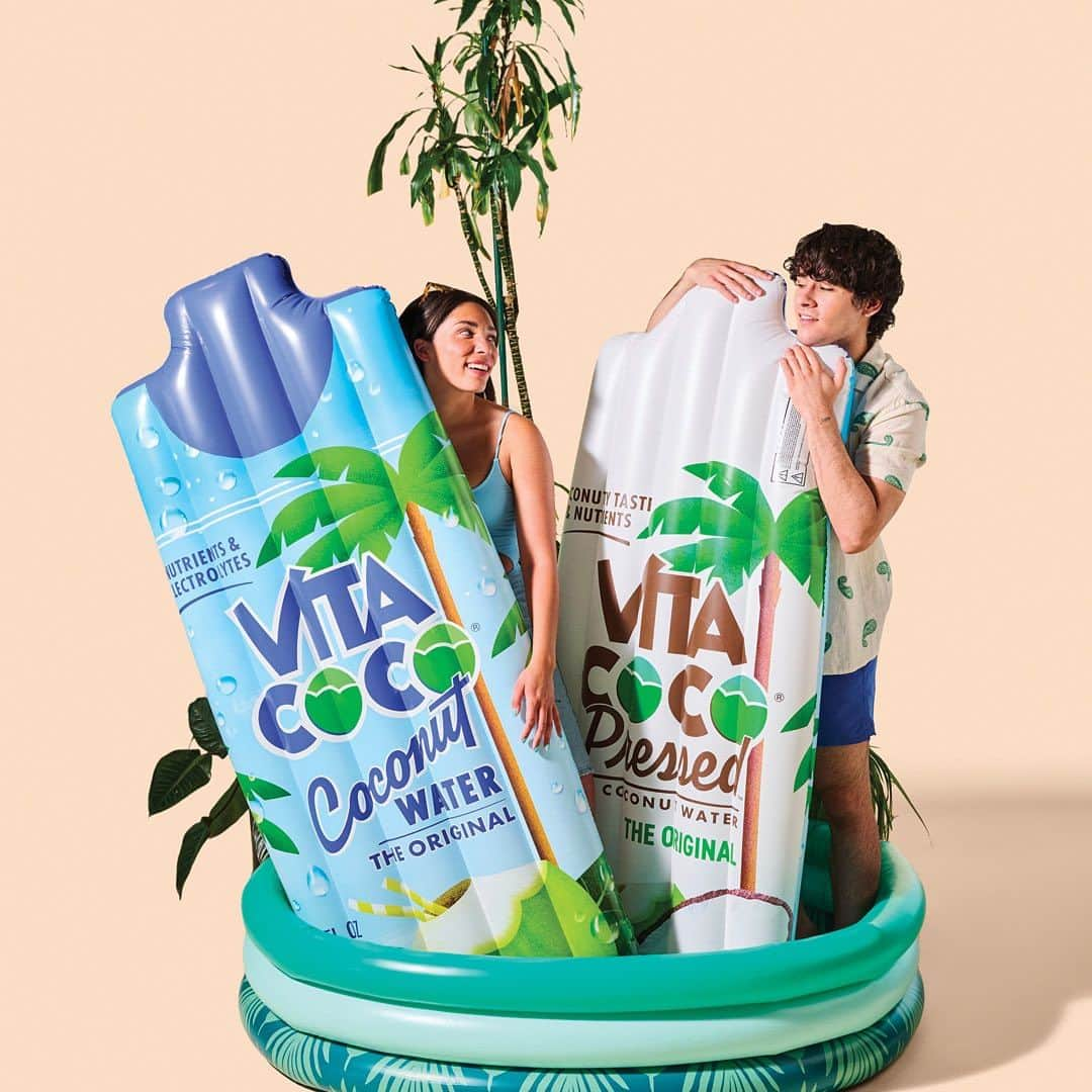 Vita Coco Coconut Waterのインスタグラム：「Don’t know about you, but we think floating away from your problems right about now sounds really nice. That’s why we’re giving you a free floatie when you buy three cases of coconut water. That’s 36 cartons of pure hydration and one giant, inflatable beverage. Pretty sweet, if we do say so ourselves. Check it out at the link in our bio.」