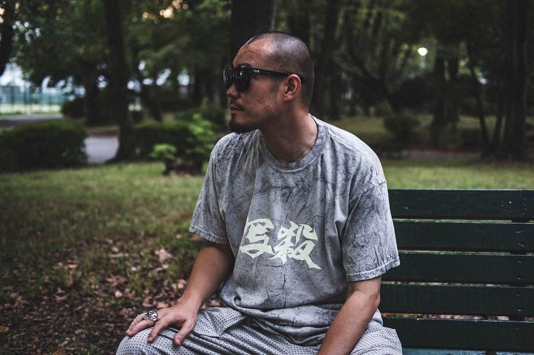 のインスタグラム：「【SOLD OUT ありがとうございました】 今夜20時販売。 数少ないです。  @shasatsucom にて。」
